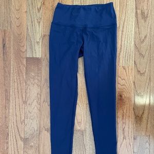 Navy athletic leggings